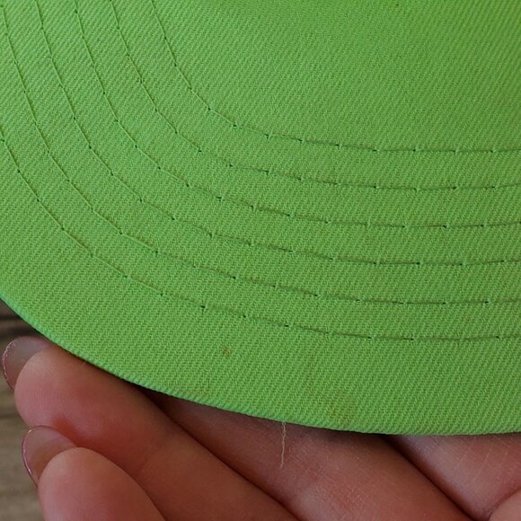 Retro 90s Neon Green Trucker Rope Hat Cap Snapback Sunshine RV Park Michigan Sum - Picture 8 of 10